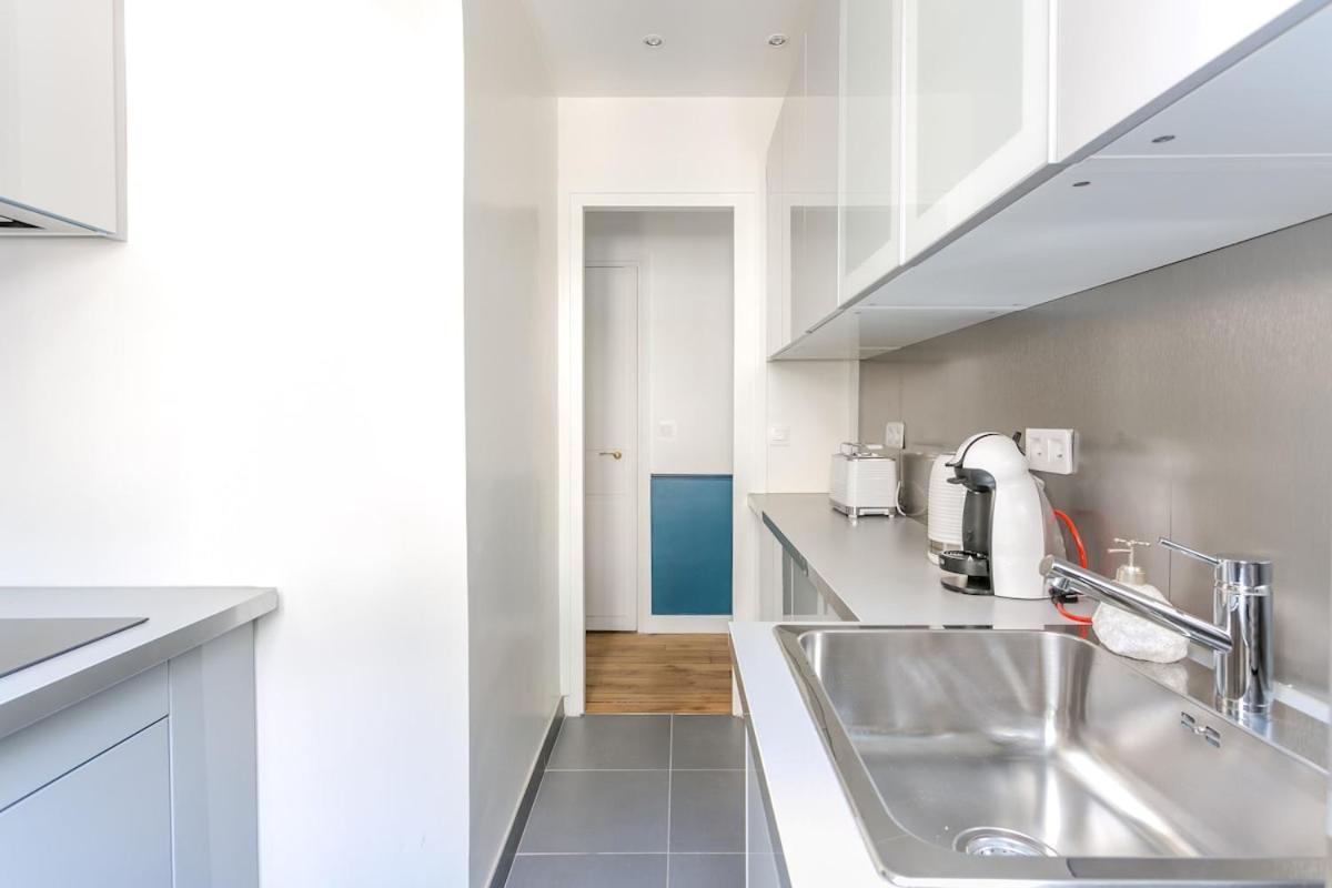V3 Vibrant Luxurious Steps From Trocadero Appartement